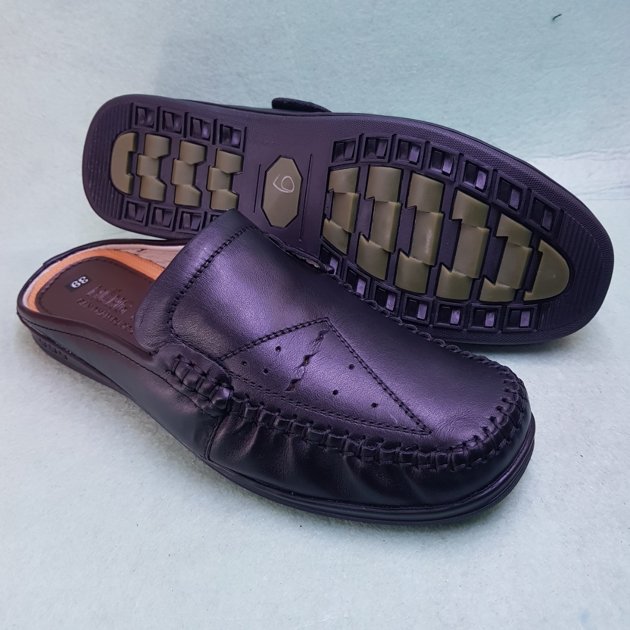 điạ chỉ chuyên phân phối bán buôn bỏ sỉ giày sabo nam hàng cao cấp giá gốc tận xưởng, bán sỉ giày dép cho đại lý và chợ đầu mối toàn quốc.